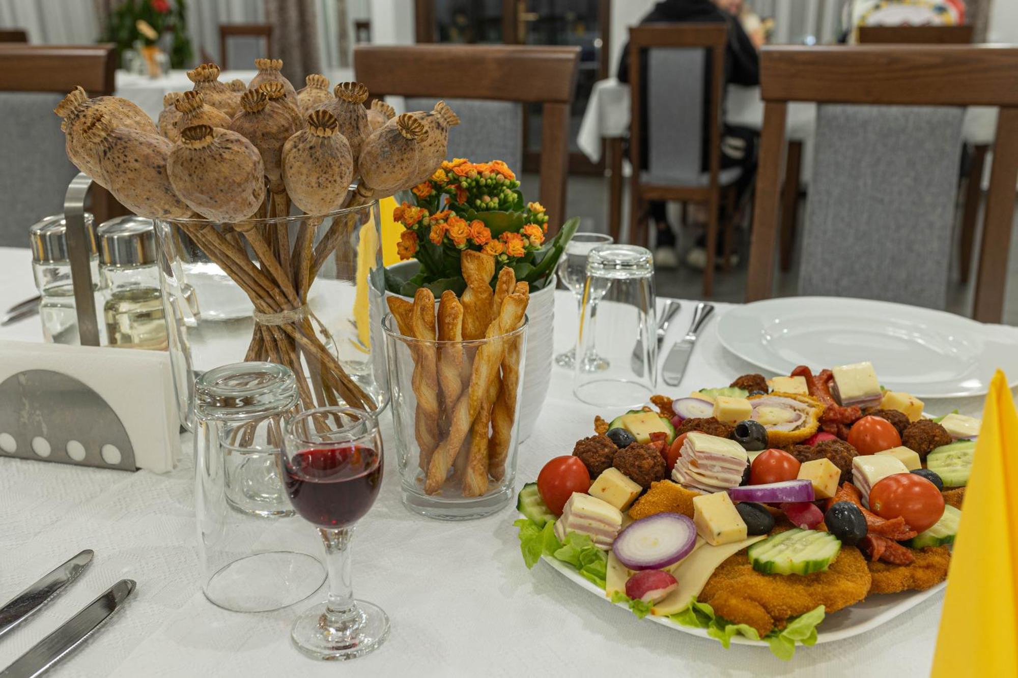 Veranda Panzio Remetea  Ngoại thất bức ảnh