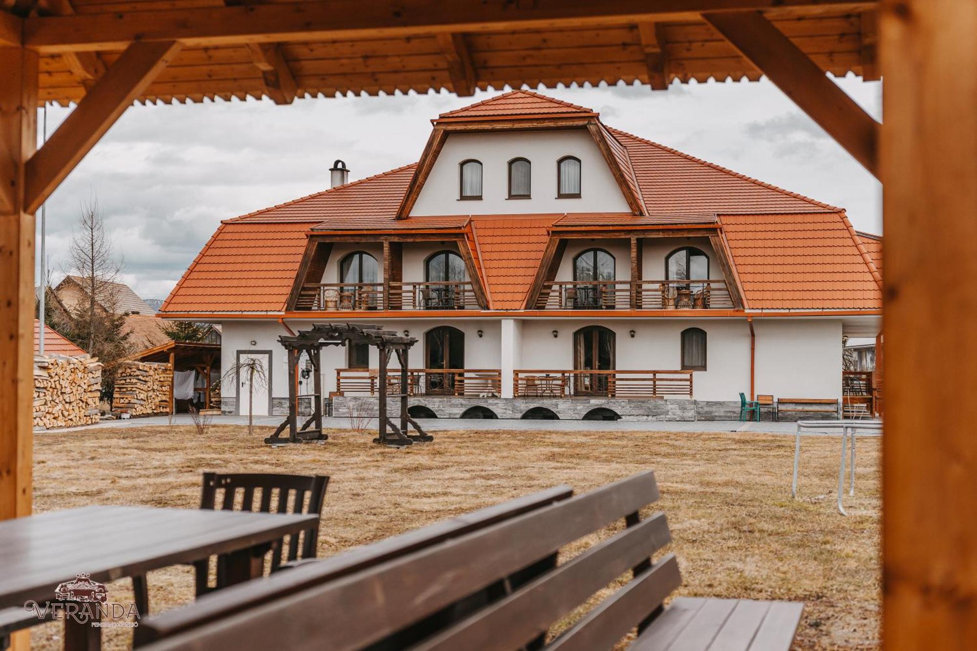 Veranda Panzio Remetea  Ngoại thất bức ảnh