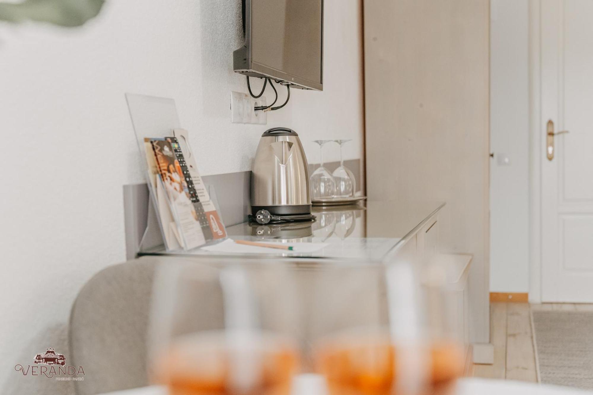 Veranda Panzio Remetea  Ngoại thất bức ảnh